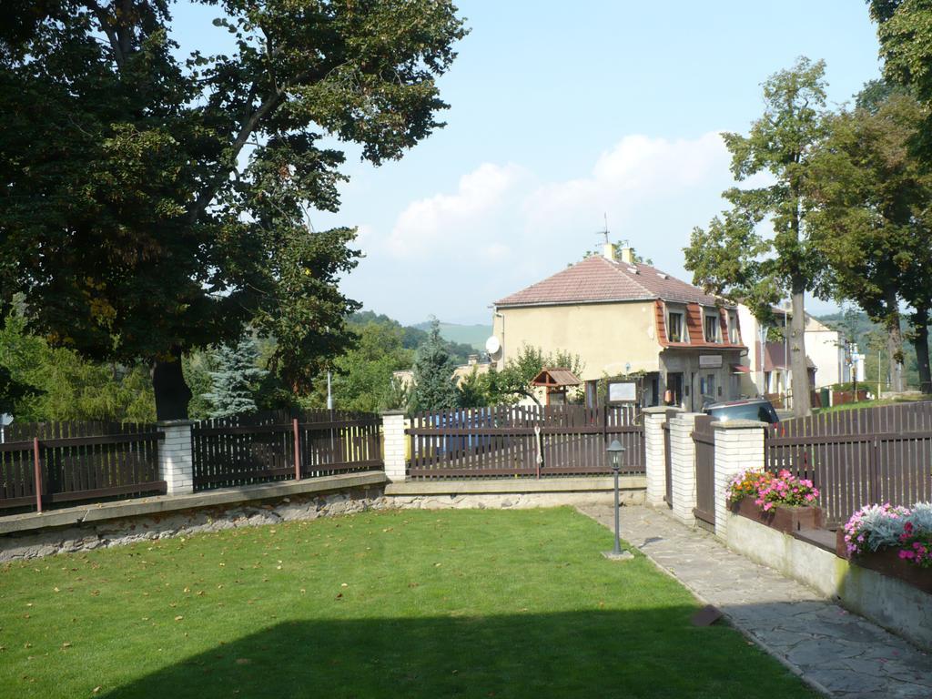 Apartments České Středohoří Teplice Exterior foto