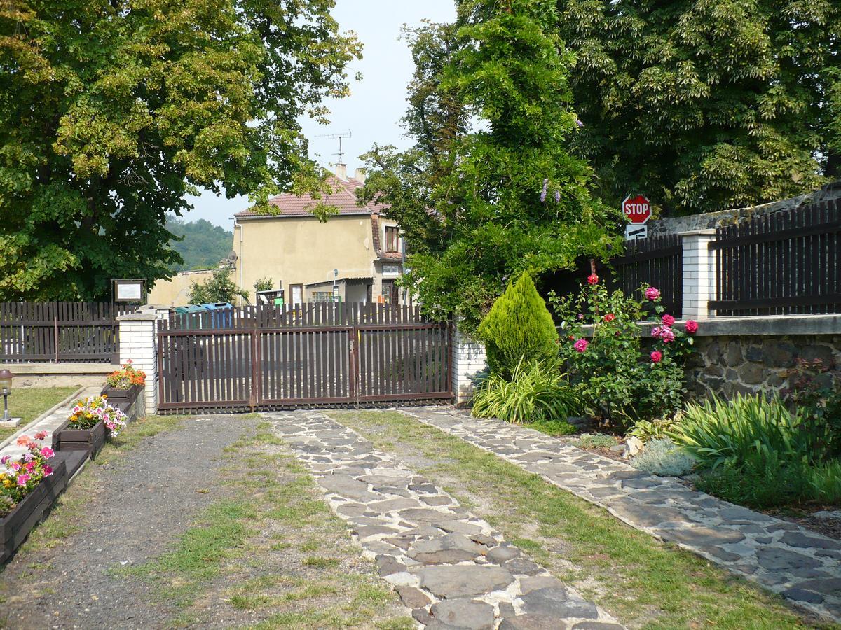 Apartments České Středohoří Teplice Exterior foto